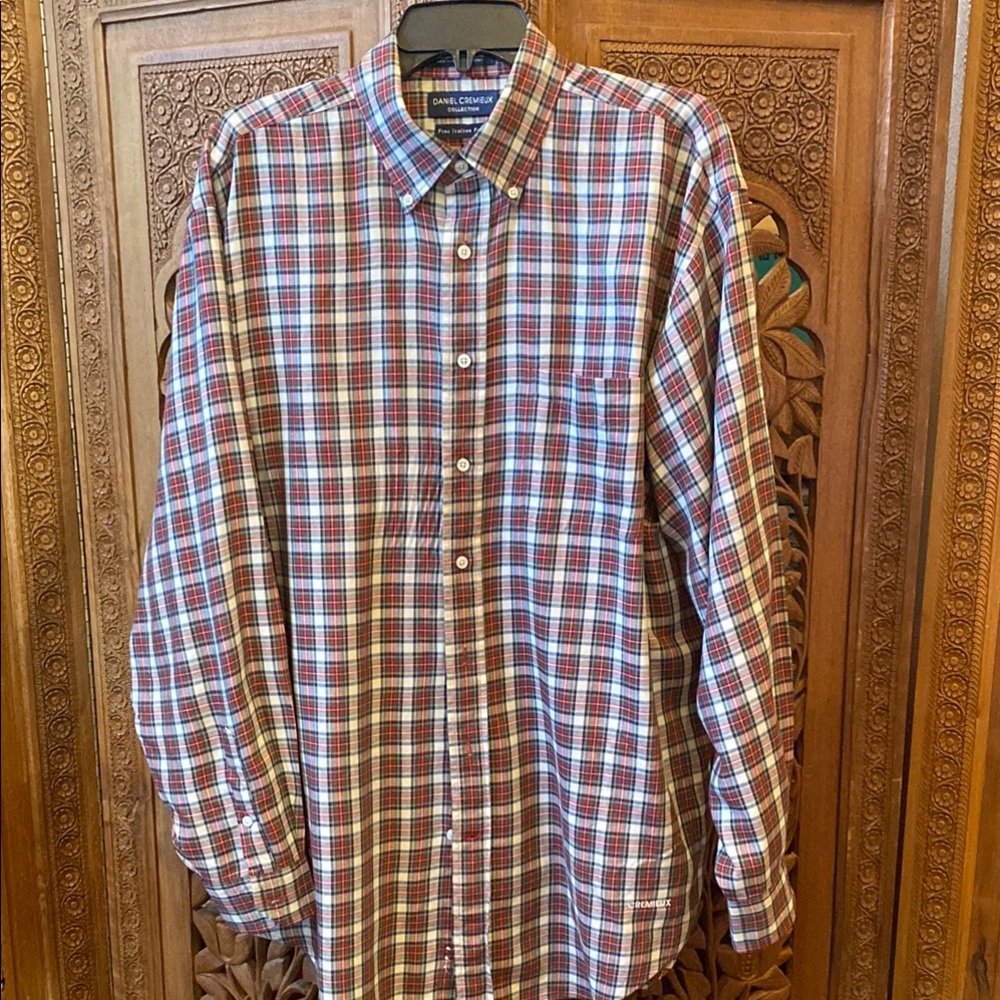 Daniel Cremieux Red and White Casual Button Down Shirt